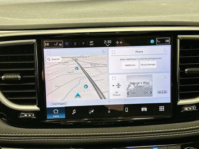 2024 Chrysler Pacifica Plug-In Hybrid Select