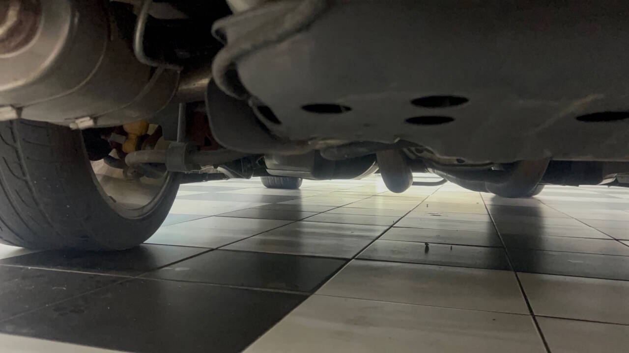 2006 Ford Mustang 20