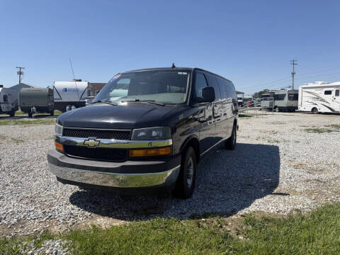 2017 Chevrolet Express LT 3500