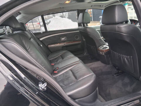 2004 BMW 7 Series 745Li