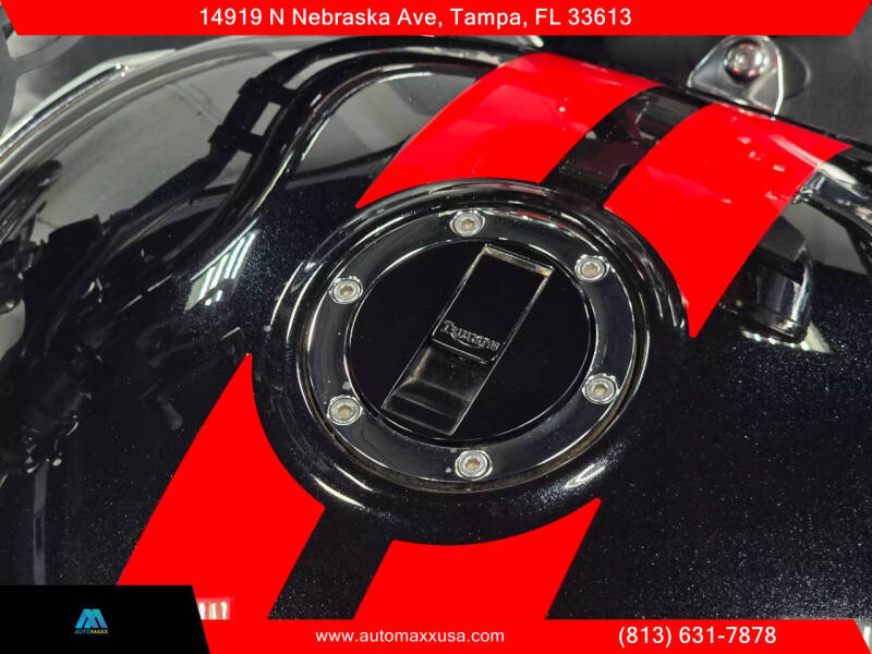 2016 Triumph Rocket III Roadster