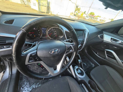 2017 Hyundai Veloster Value Edition