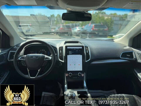 2023 Ford Edge Titanium