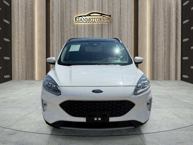 2020 Ford Escape Hybrid Titanium