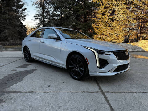 2020 Cadillac CT4 for sale at LUXURY AUTO DEALS LLC in Northville MI