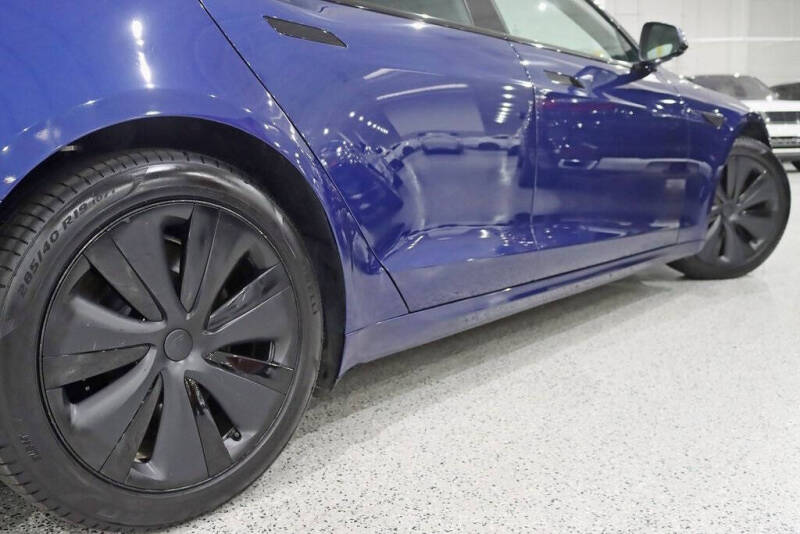 2021 Tesla Model S Plaid