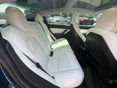 2019 Tesla Model 3 Standard Range Plus