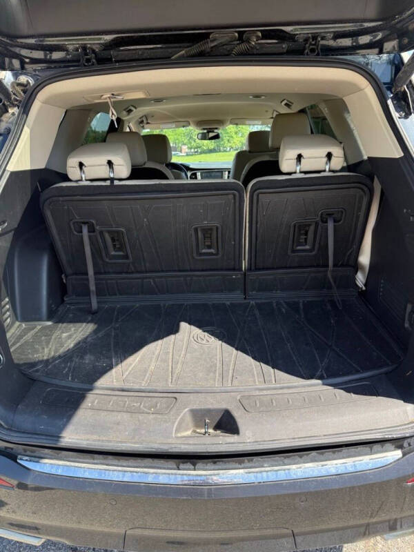 2021 Buick Enclave Essence