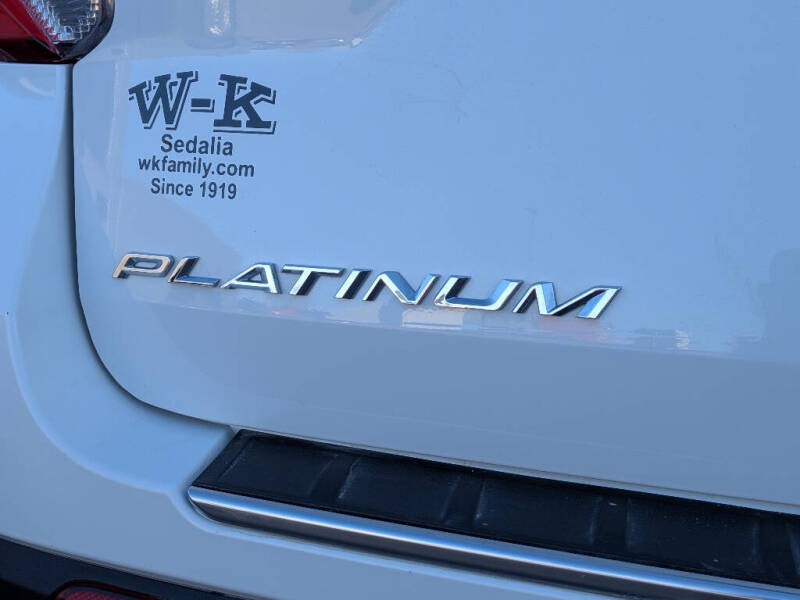 2020 Ford Explorer Platinum