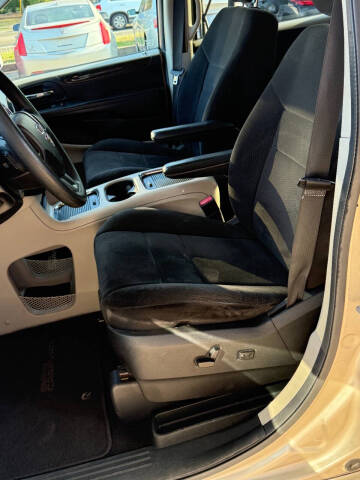 2013 Dodge Grand Caravan SXT