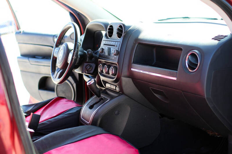 2012 Jeep Compass Latitude