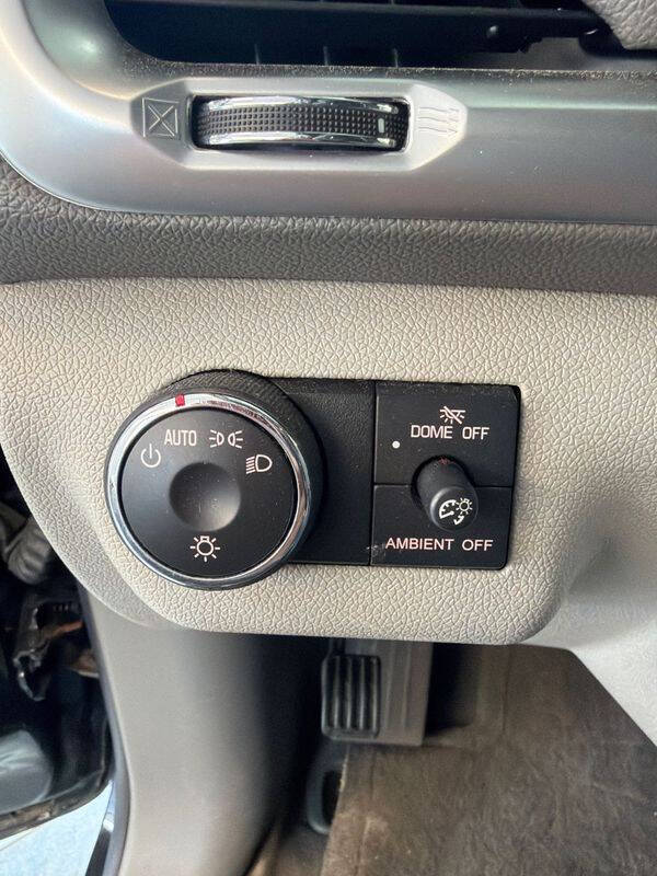 2016 GMC Acadia SLE-2