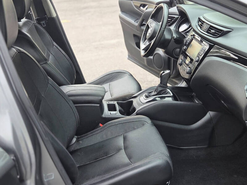 2017 Nissan Rogue Sport SL