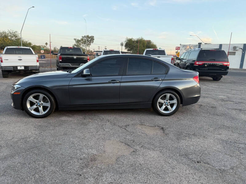 2013 BMW 3 Series 328i photo 22