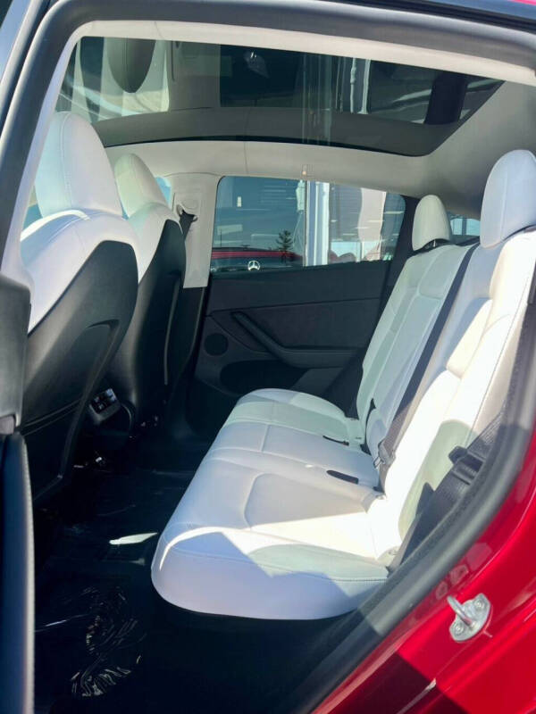 2024 Tesla Model Y Long Range