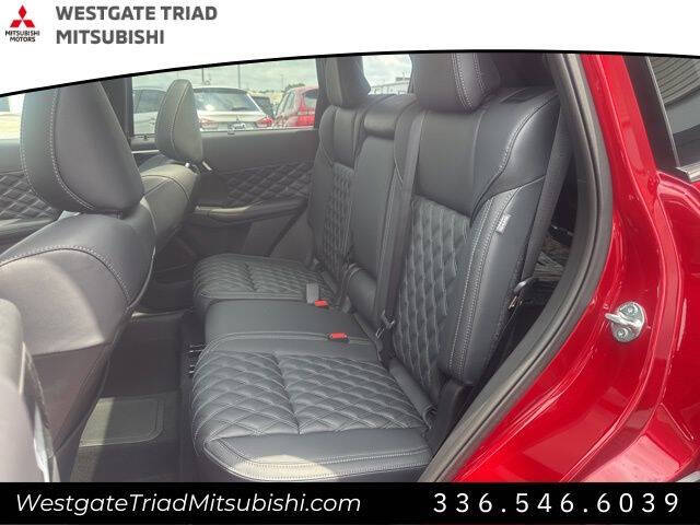 2025 Mitsubishi Outlander PHEV SEL