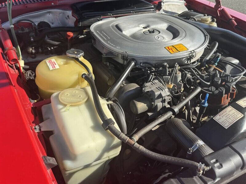 1984 Mercedes-Benz 380-Class 380 SL