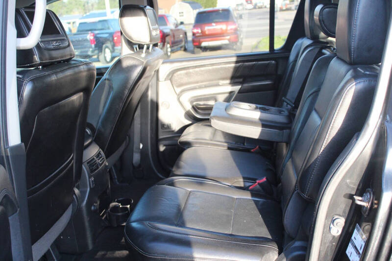 2015 Nissan Armada Platinum