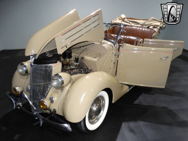 1936 Ford Phaeton