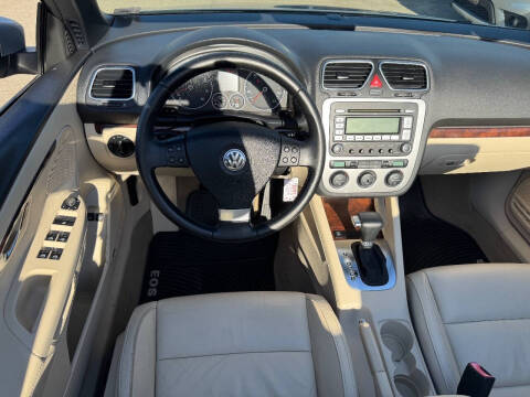 2009 Volkswagen Eos Lux