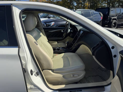 2015 Infiniti Q50 Premium