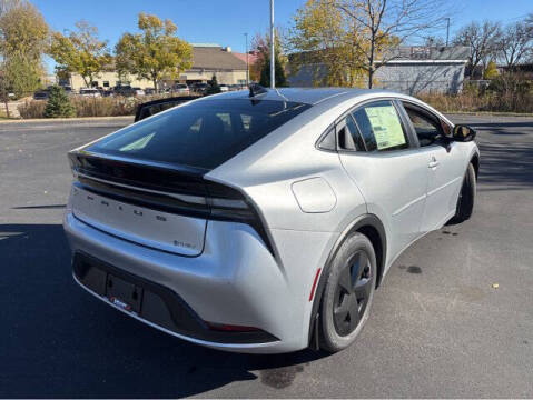 2026 Toyota Prius Plug-in Hybrid SE
