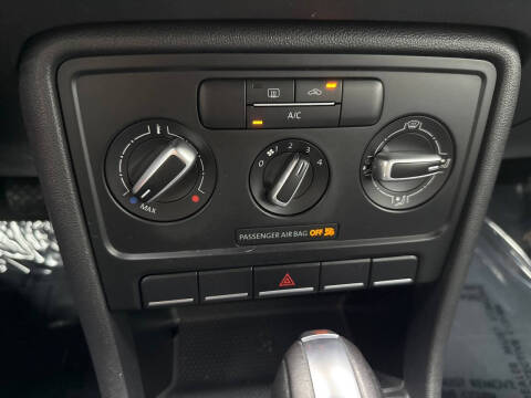 2018 Volkswagen Beetle 2.0T S