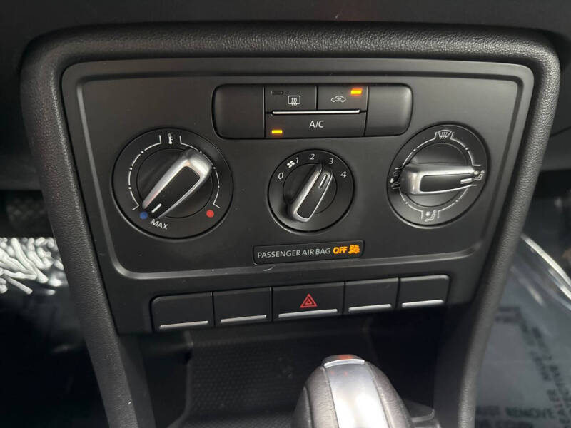 2018 Volkswagen Beetle 2.0T S
