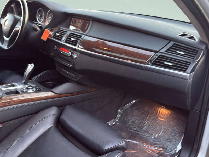 2011 BMW X6 xDrive35i