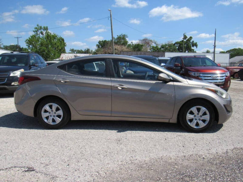 2016 Hyundai Elantra