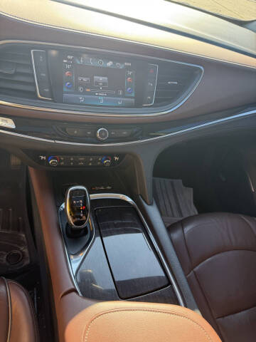 2018 Buick Enclave Avenir