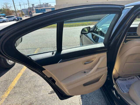 2015 BMW 5 Series 528i