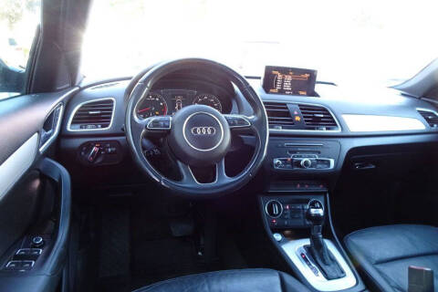 2017 Audi Q3 2.0T Premium