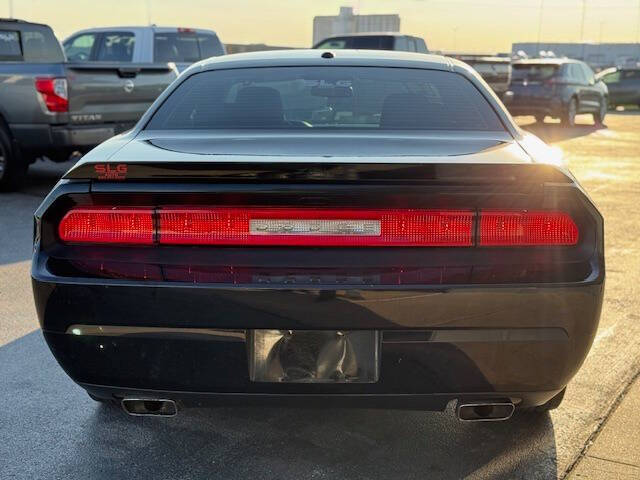2014 Dodge Challenger SXT