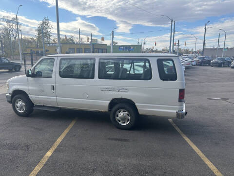 2008 Ford E-Series E-350 SD XLT