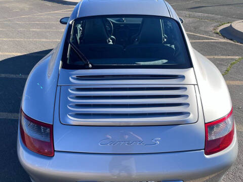 2005 Porsche 911 Carrera S