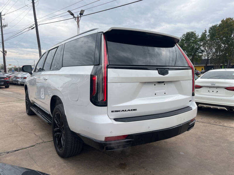 2021 Cadillac Escalade ESV Sport