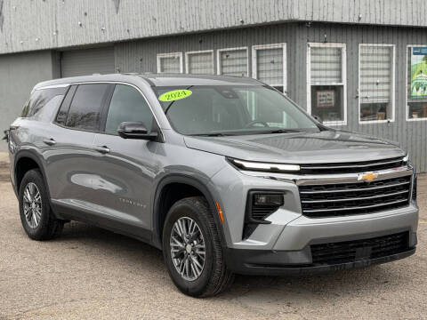 2024 Chevrolet Traverse LS