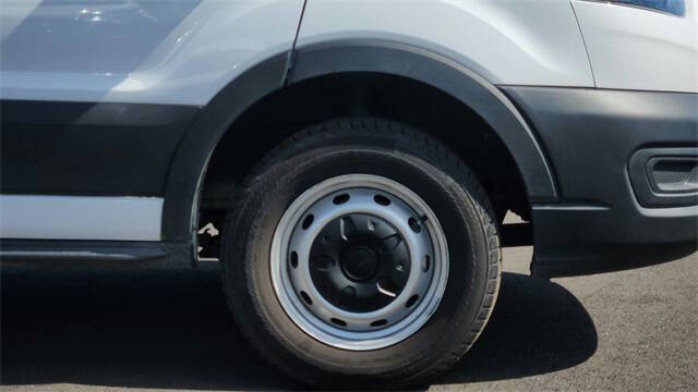 2024 Ford Transit 250