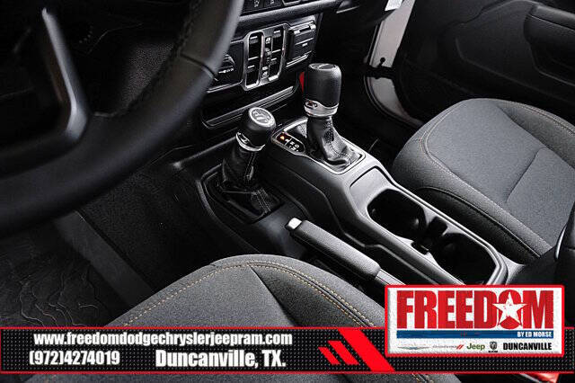 2025 Jeep Gladiator Sport S