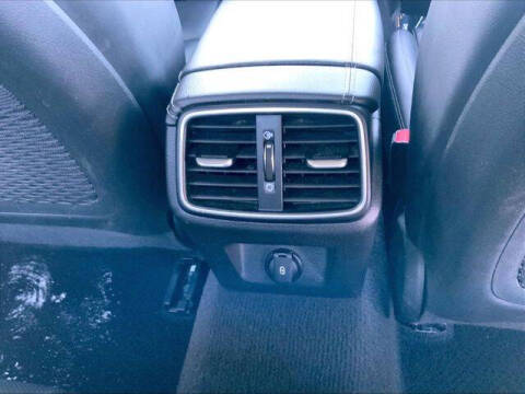 2023 Genesis G70