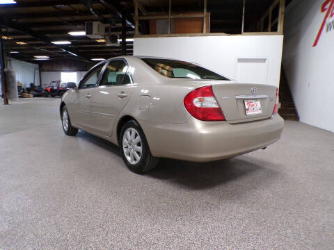 2004 Toyota Camry XLE