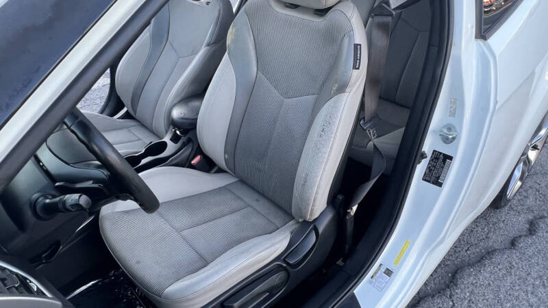 2013 Hyundai Veloster RE MIX