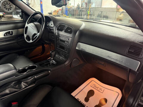 2004 Ford Thunderbird Deluxe