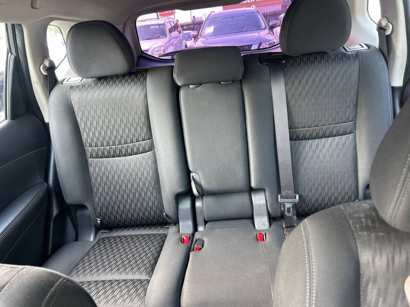2020 Nissan Rogue S