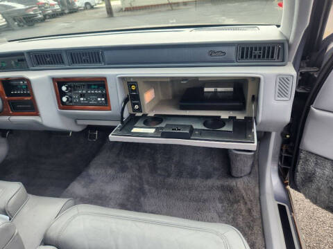 1990 Cadillac Fleetwood