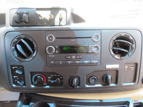 2013 Ford E-Series E-150 XLT