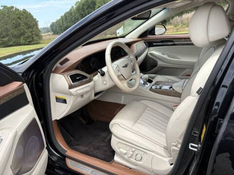2020 Genesis G90