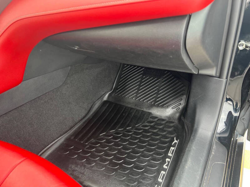 2019 Toyota Camry XSE V6