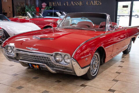 1962 Ford Thunderbird